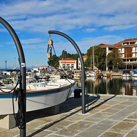 Laguna 37 * Izola