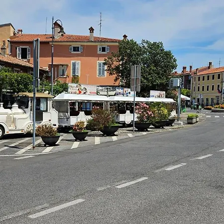 Apartamento Laguna 37 *