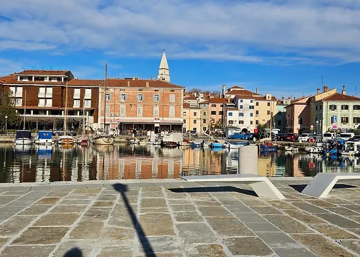 Laguna 37 איזולה